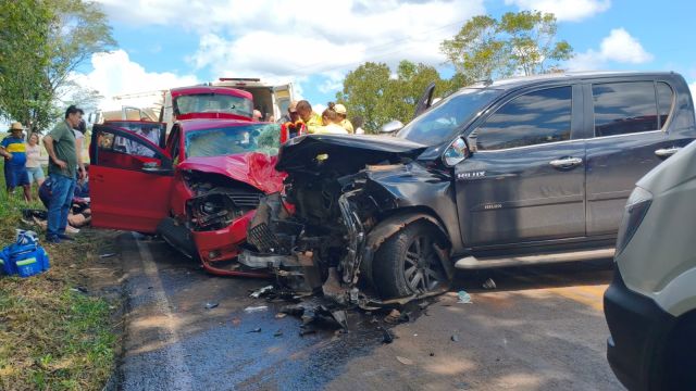 Acidente grave na PR-493 deixa feridos em estado crítico na Serra do Lambedor