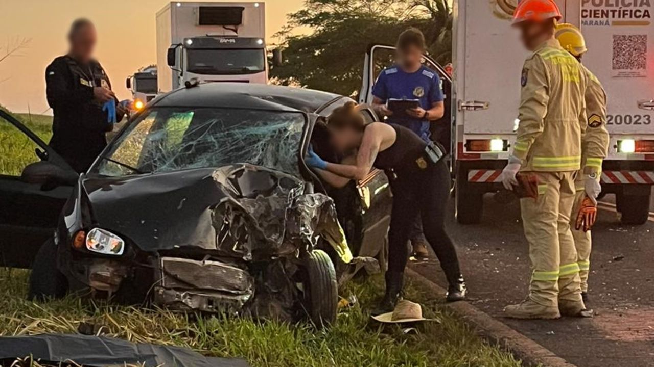 Colisão entre dois carros deixa um morto e quatro feridos na PR-493, no Sudoeste do Paraná