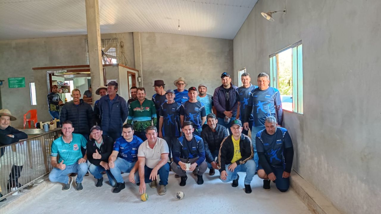Campeonato Municipal de Bocha começa com disputas equilibradas em Pinhal de São Bento
