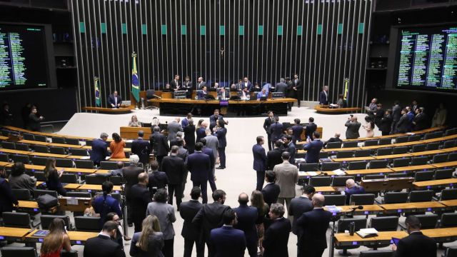 Cresce número de mulheres eleitas para o Congresso Nacional