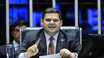 Imagem referente à notícia: Alcolumbre anuncia sessões para discutir e votar fim da escala 6x1