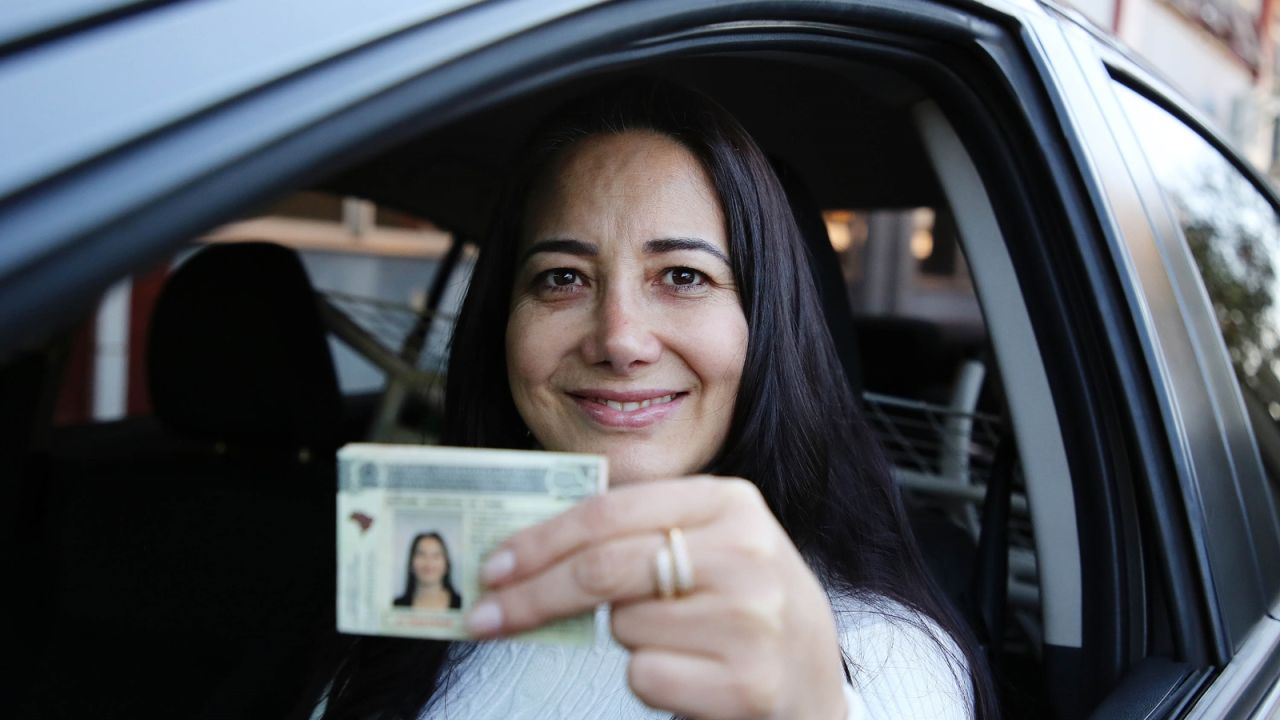 278 paranaenses já receberam a CNH gratuita pelo programa social do Estado