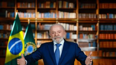 Imagem referente à notícia: Lula defende redução da maioridade penal para crimes hediondos