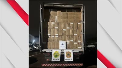 Imagem referente à notícia: PF, Receita Federal e BPFron apreendem cerca de mil caixas de cigarros em Cascavel
