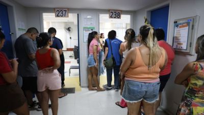 Imagem referente a notícia: Moradores da Maré se mobilizam para divulgar locais de votação