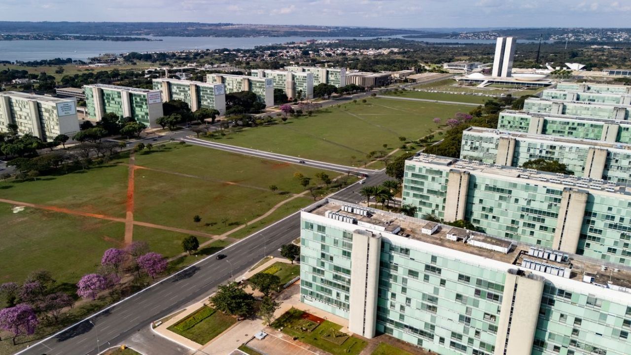 Entidades divulgam manifesto pela valorização do serviço público