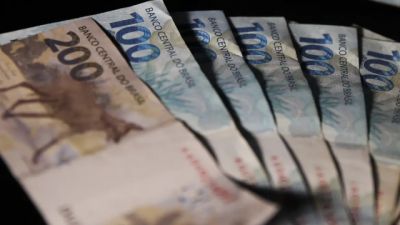 Imagem referente à notícia: Arrecadação federal cresce 5,62% em setembro e soma R$ 239,4 bilhões