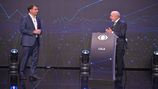 Campanhas de Lula e Flávio fecham acordo para abrir sigilos