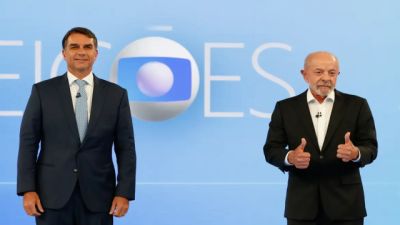 Imagem referente a notícia: Candidatos trocam acusações e defendem propostas em debate na Globo