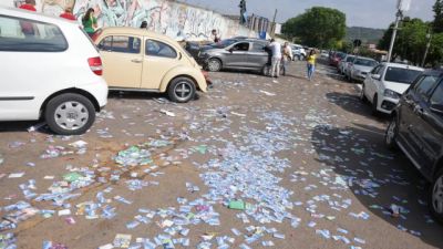 Imagem referente à notícia: Saiba quais as condutas consideradas crime eleitoral no dia da votação