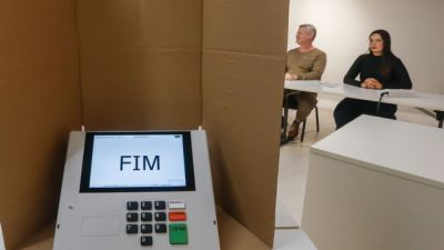 Imagem referente à notícia: PF registrou no 2º turno 86 casos de possíveis crimes eleitorais