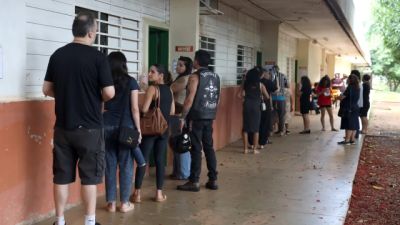 Imagem referente à notícia: Estudantes relatam violência relacionada à eleição presidencial