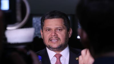 Imagem referente à notícia: Alcolumbre marca votação da PEC da segurança pública para terça-feira