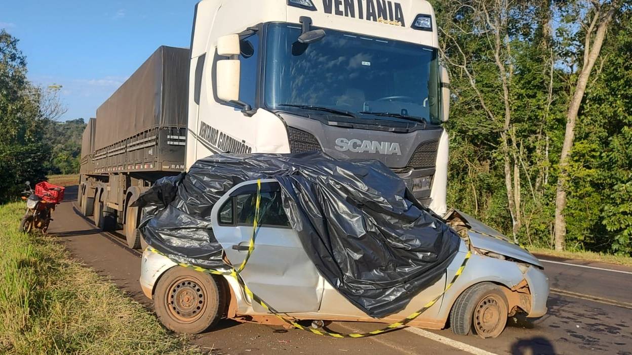 Casal morre em trágico acidente entre carro e carreta na BR-163 em Capanema