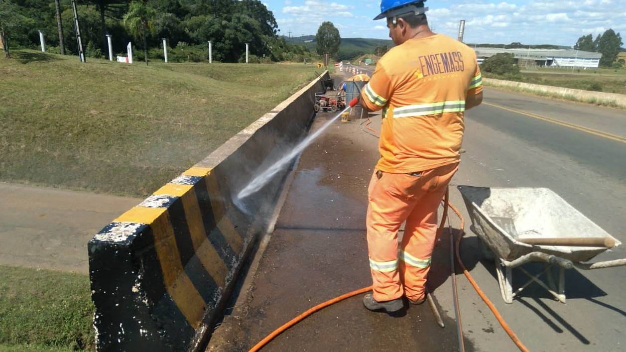 Governo do Estado inicia reforma de viaduto na PRC-280, em Palmas