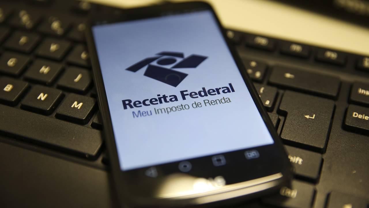 Entrega da declaração do Imposto de Renda começa nesta semana; veja quem é obrigado a declarar