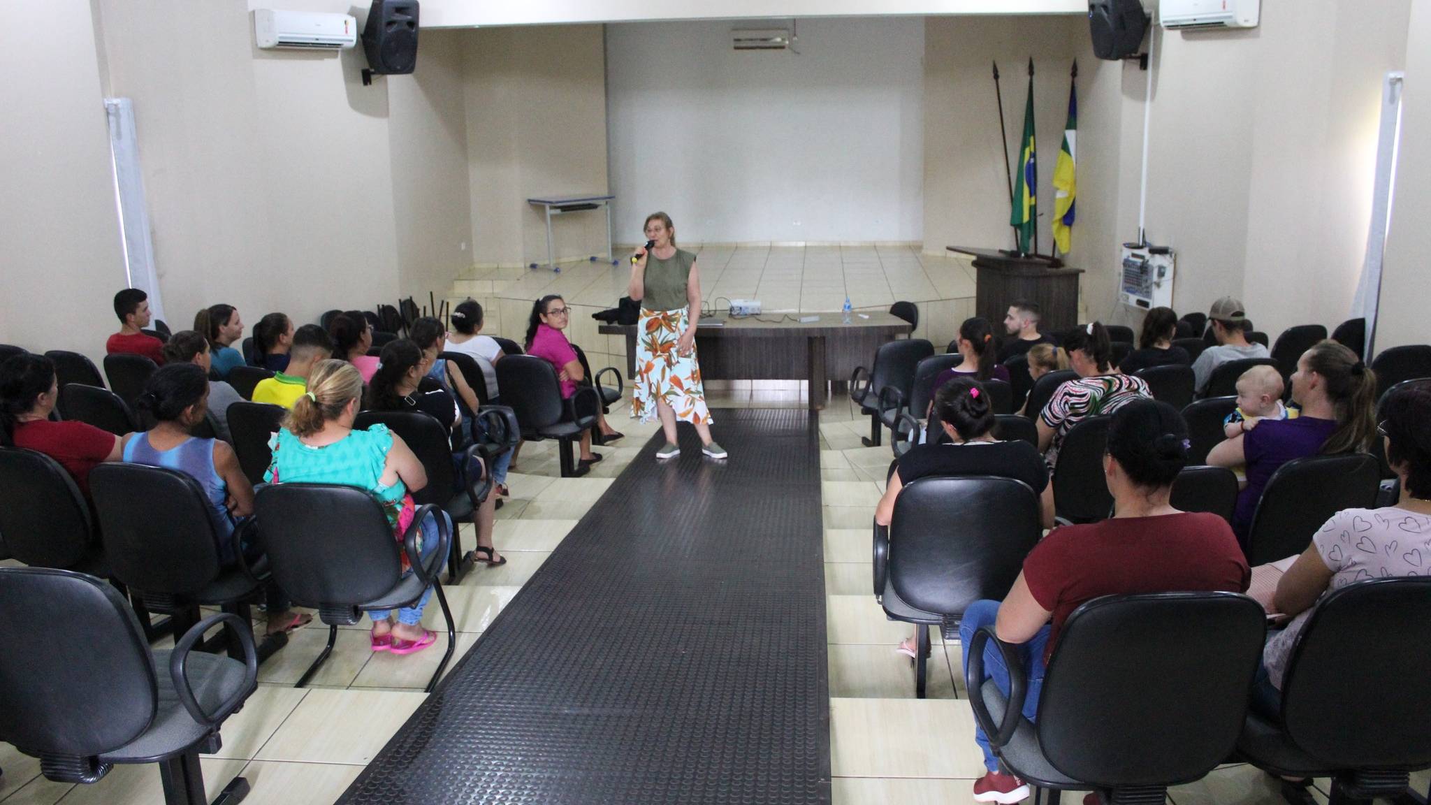 1º Encontro de Famílias Debate a Primeira Infância é realizada em Pinhal de São Bento