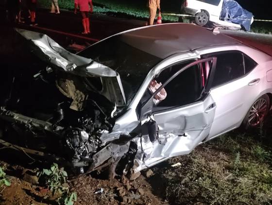 Duas pessoas morrem em violenta colisão de trânsito na PR-281, entre Capanema e Porto Moisés Lupion