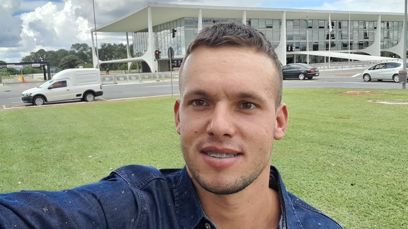 Em Brasília, vereador de Salgado Filho busca capacitação para programas de governo