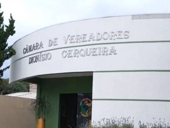 Vereador chama pedido de informação sobre contratos do hospital de inconstitucional e é criticado