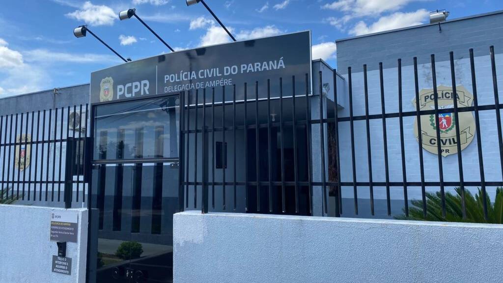 Polícia Civil de Ampére realiza operação e detém mulher suspeita de tentativa de homicídio